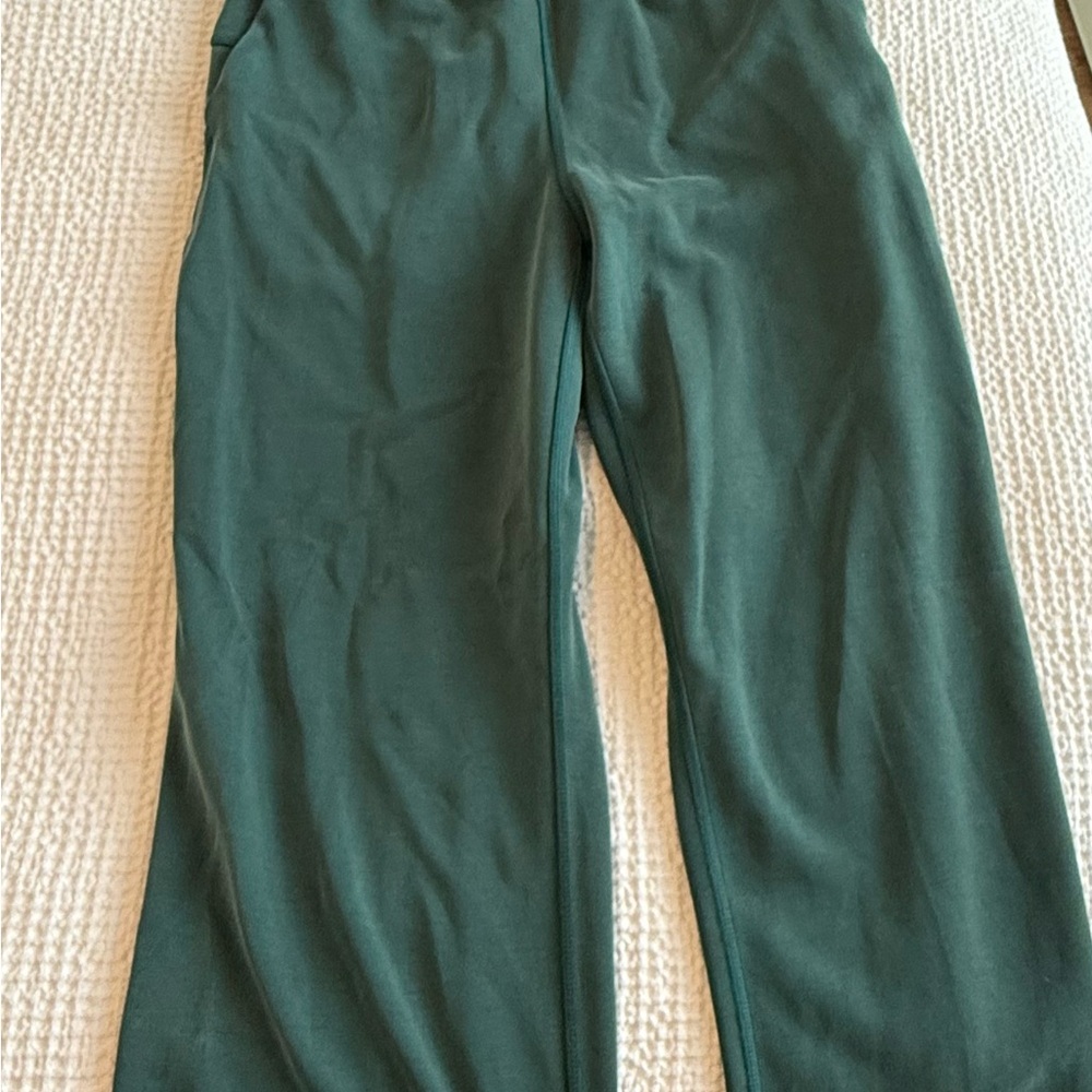 Lululemon sweatpants